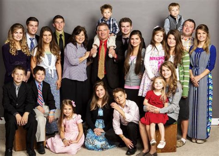 Addallee Bates Bio, Wiki, Age, Height, Boyfriend, Family, Bringing Up Bates, Salary and Net Worth.