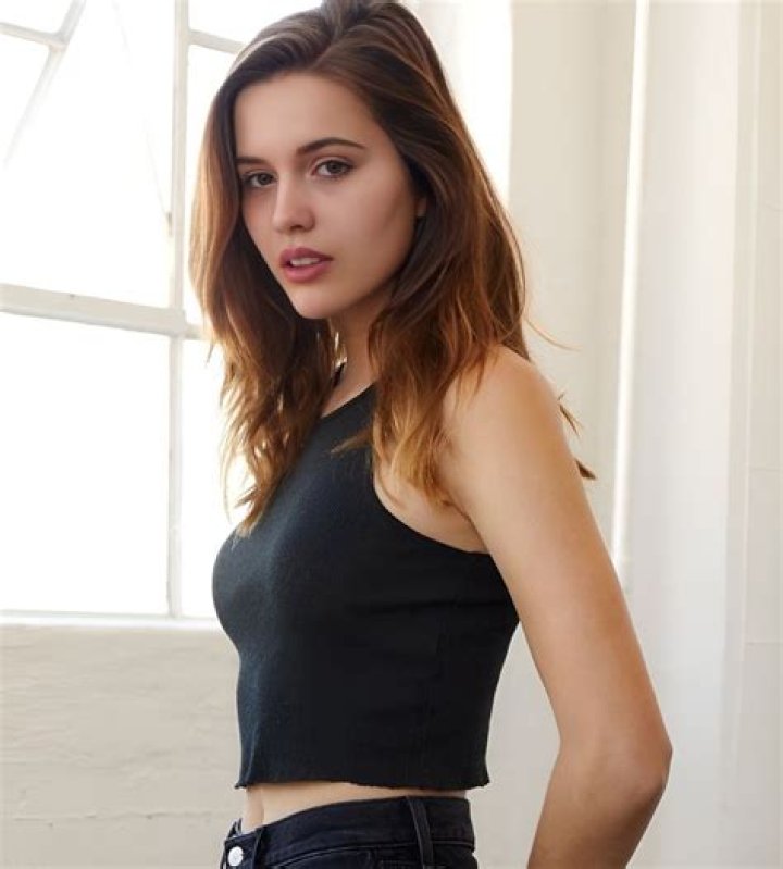 Britton Sear Age, Wiki, Biography, Height, Instagram, Girlfriend, Net Worth