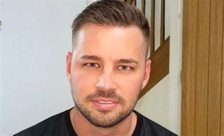 Carl Woods Wiki, Age, Katie Price’s Boyfriend, Engaged, Love Island, Height, Net Worth, Instagram