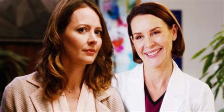 Embeth Davidtz Biography, Age, Family, Husband, Breast Cancer, Movies
