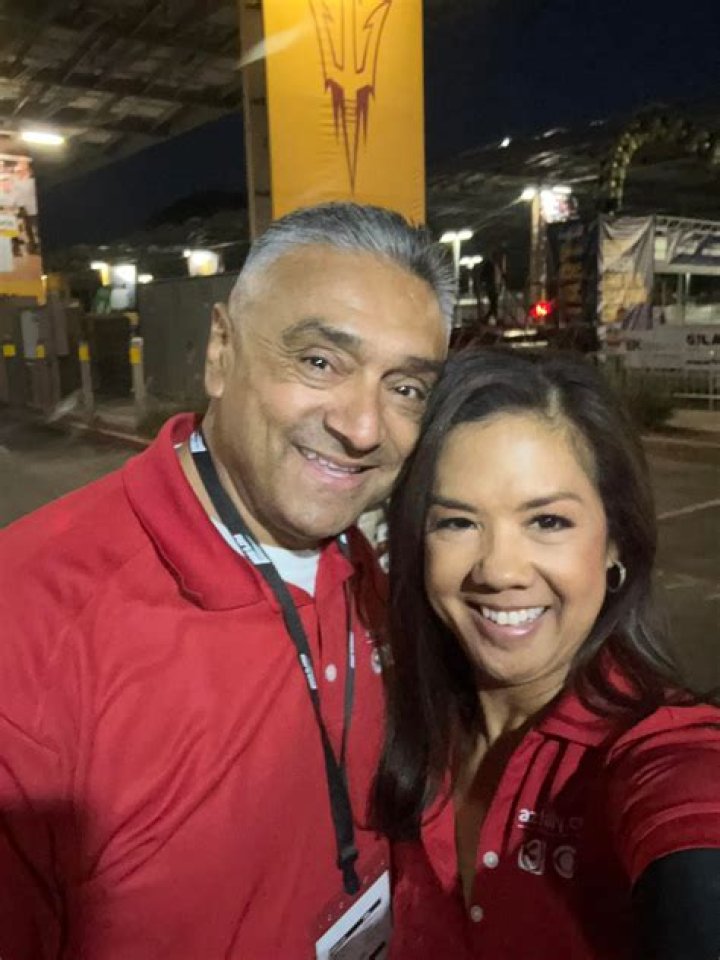 Gina Maravilla Ethnicity, Age, Bio, Family, Husband, Legs, Married, Wiki
