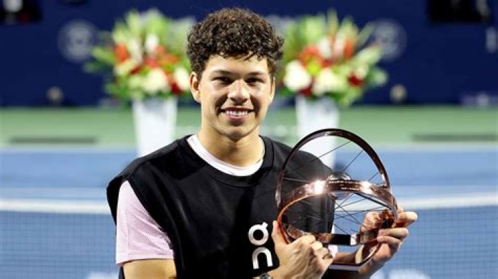 Karen Khachanov Is An Russian-Armenian Tennis Player: Meet His Parents Abgar And Natalia