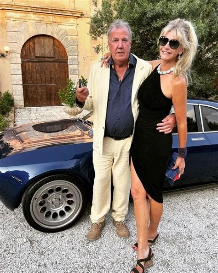 Linda Hogan Age Wikipedia , Biography Worth, Married, Husband, Height