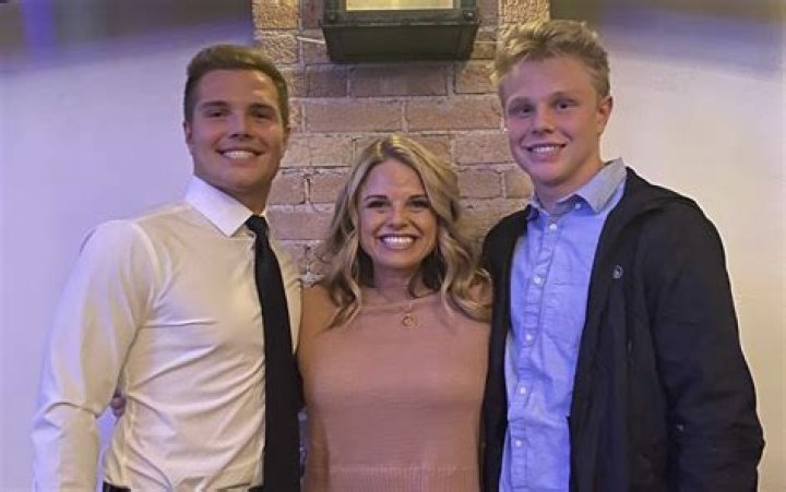 Meet Andrew Mangiapane Parents On Instagram: Everything To Know About The Ice Hockey Player