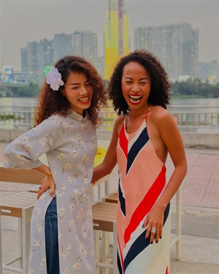 Sandy Hương Phạm